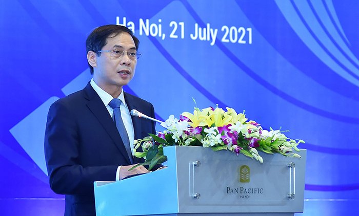 Bộ trưởng Bộ Ngoại giao Bùi Thanh Sơn phát biểu khai mạc tọa đàm
